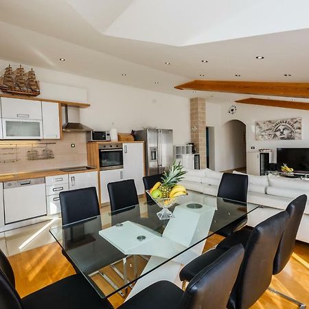 Apartments Selak Split Extérieur photo