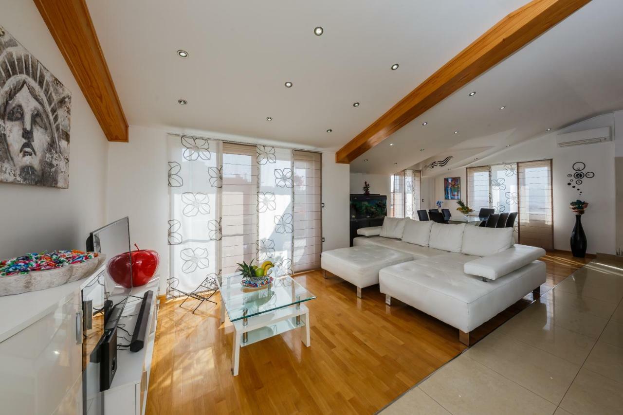 Apartments Selak Split Extérieur photo