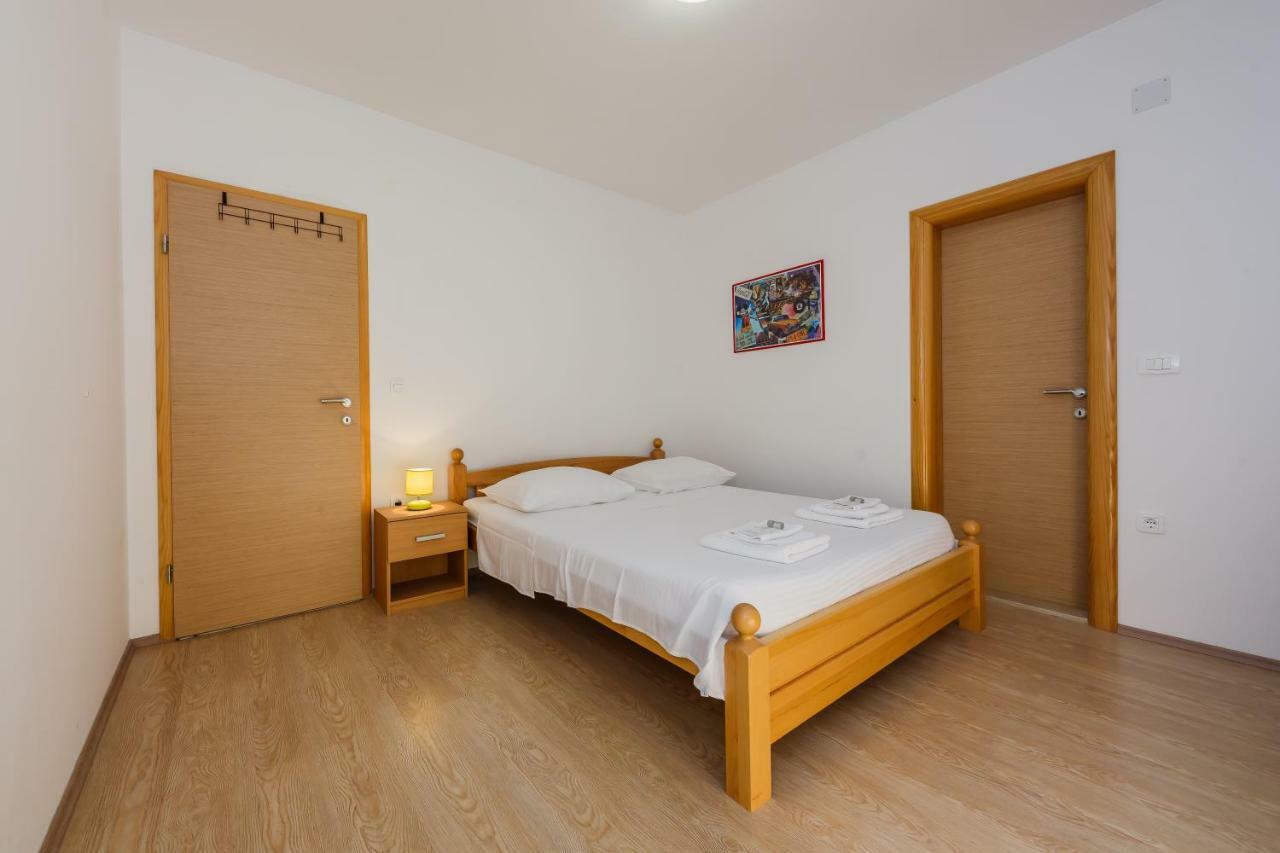 Apartments Selak Split Extérieur photo